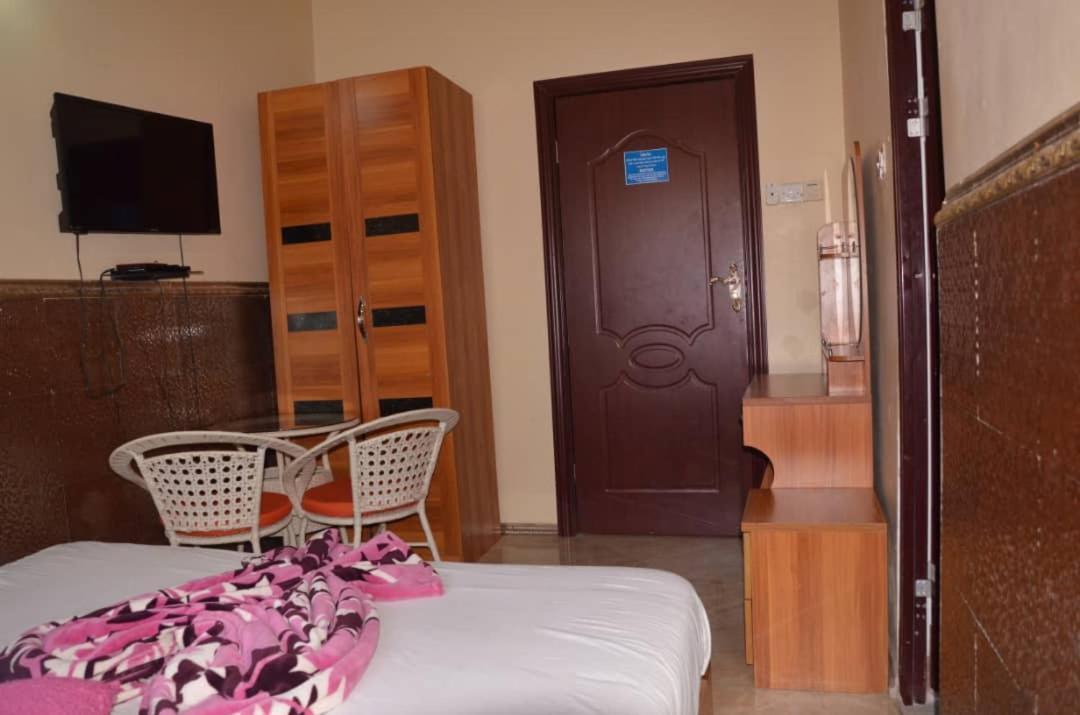 Bububu Dalma Lodge מראה חיצוני תמונה